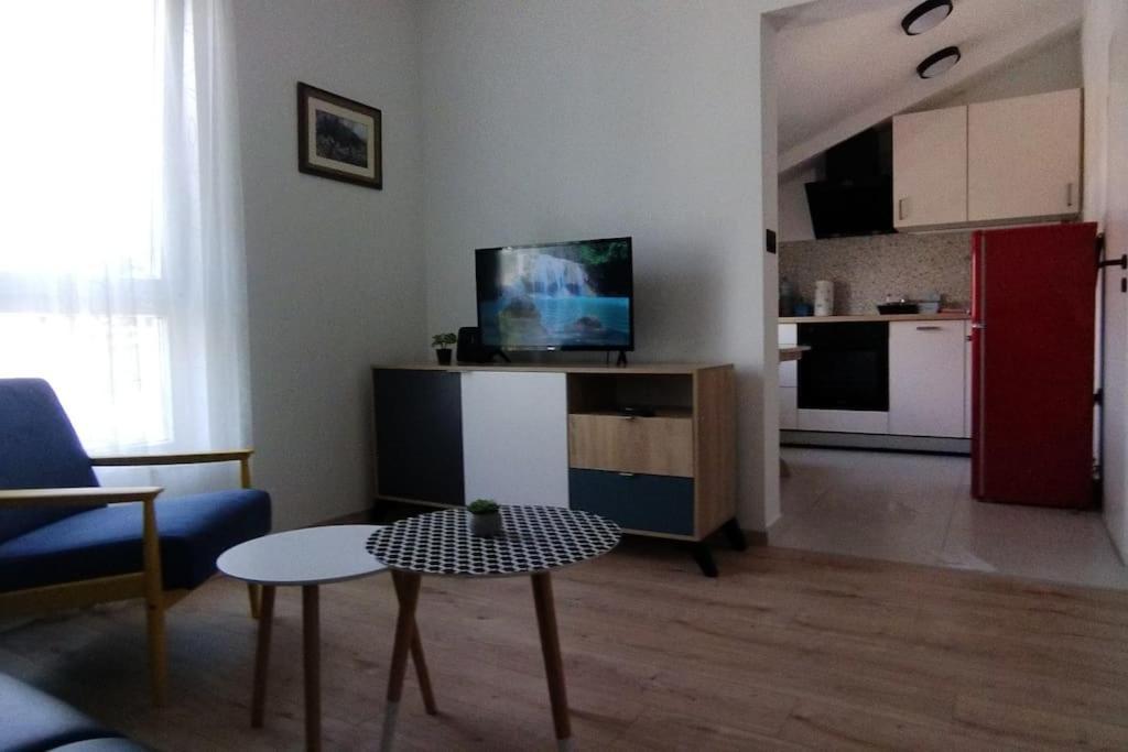 Cute Apartment Marla Art Close To Center Pula Exterior foto